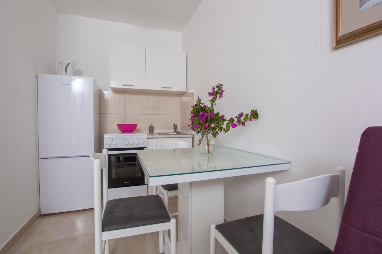 Apartments Lara Podgora Ngoại thất bức ảnh