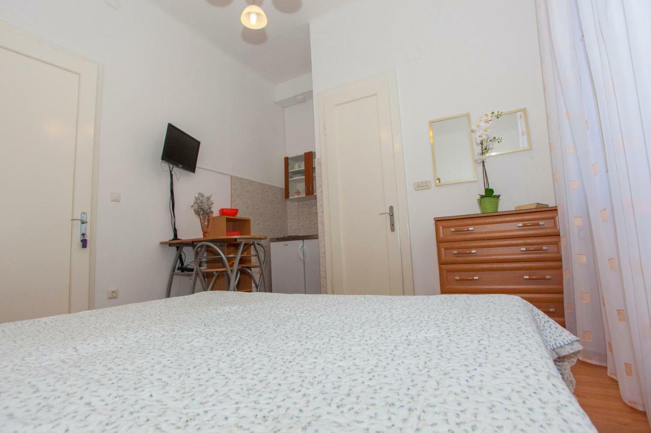 Apartments Lara Podgora Ngoại thất bức ảnh
