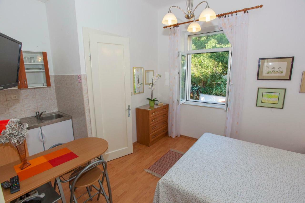Apartments Lara Podgora Ngoại thất bức ảnh