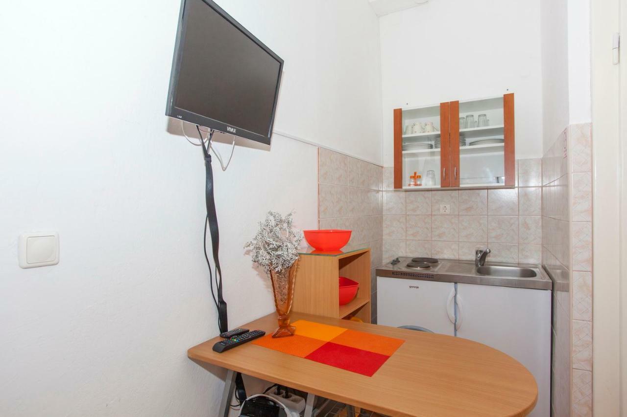 Apartments Lara Podgora Ngoại thất bức ảnh