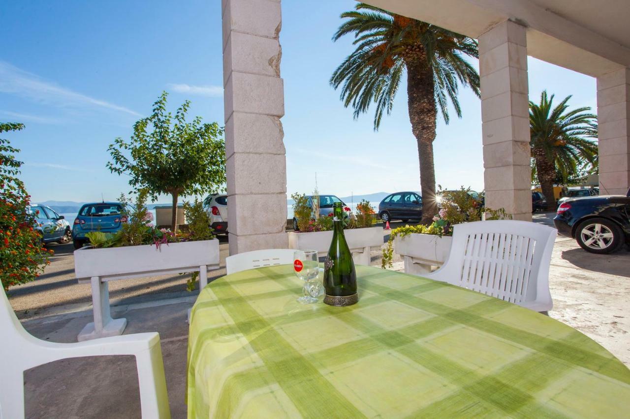 Apartments Lara Podgora Ngoại thất bức ảnh